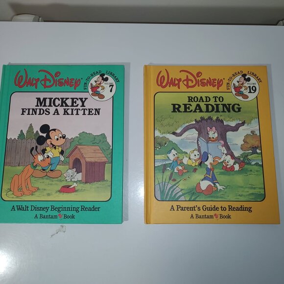 2 Walt Disney: Bantam Book "Road to Reading" and "Mickey Finds a Kitten" Good HC - Picture 1 of 12